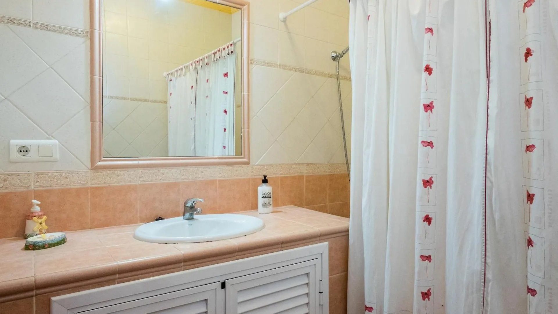 Villa El Peli Nerja